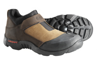Comfortable lawn mowing shoes deals